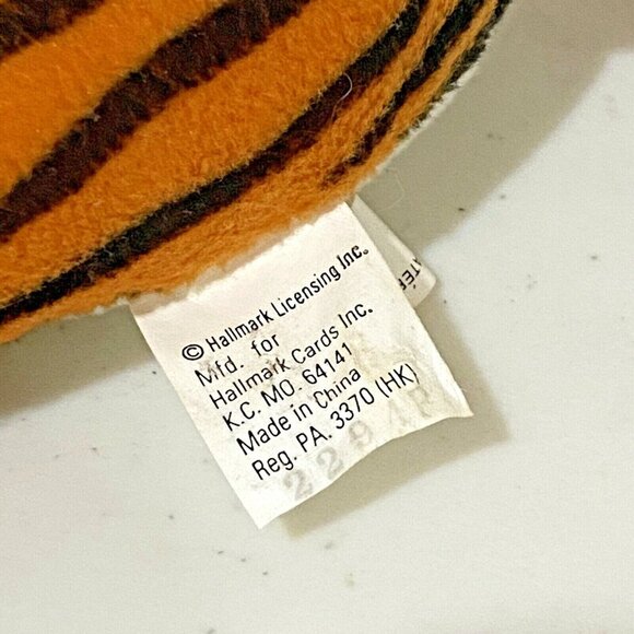 Hallmark Plush Baby Tiger Cub 6" Stuffed Animal Striped Cat - Picture 5 of 7
